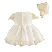 Load image into Gallery viewer, Embroidered Ivory Baby Set