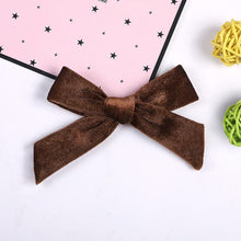 Load image into Gallery viewer, Velvet Bows