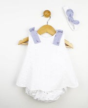 Load image into Gallery viewer, Eyelet Cherry Set
